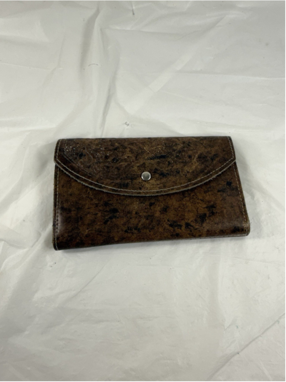 Cowhide Brazil Tooled Brown Leather Wallet - Picture 14 of 15